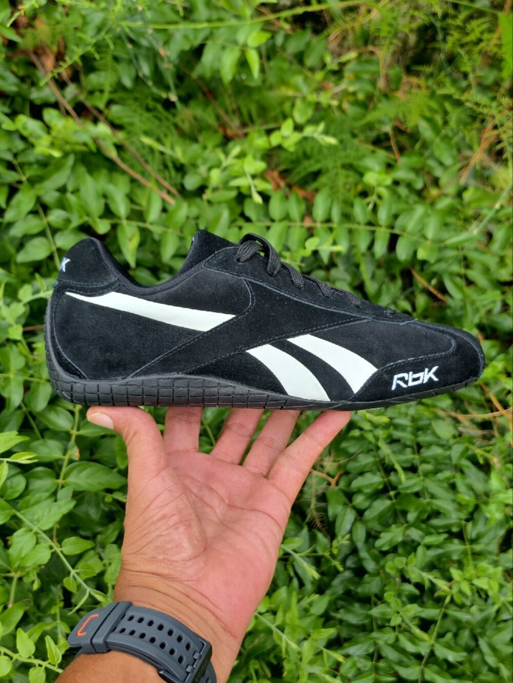 Reebok (Vietnam) Ladies Black Suede Metal X # 32- 1247525 Athletic Shoes